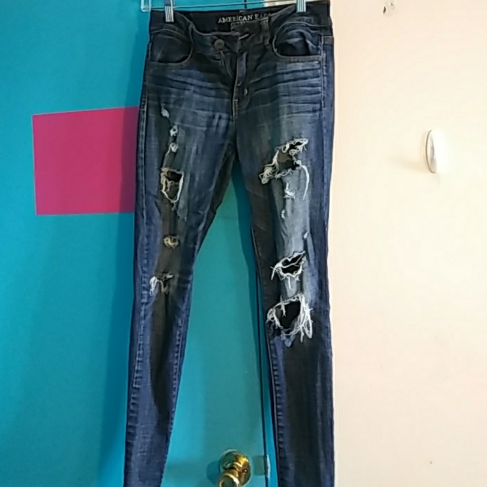 Destroyed American Eagle skinny jeans